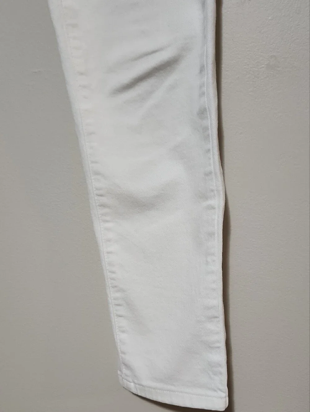 PAIGE Skyline Ankle Peg White Skinjy Neutral Minimlaist Mid Rise Bodycon Fitted